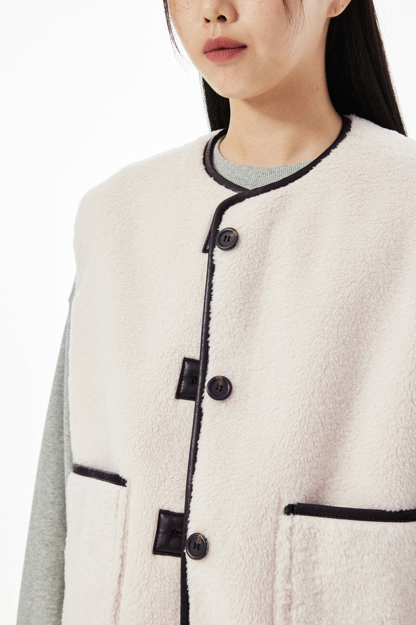 STUDIO TOMBOY Muffler Set Mustang Vest Ivory – SeoulSeoul
