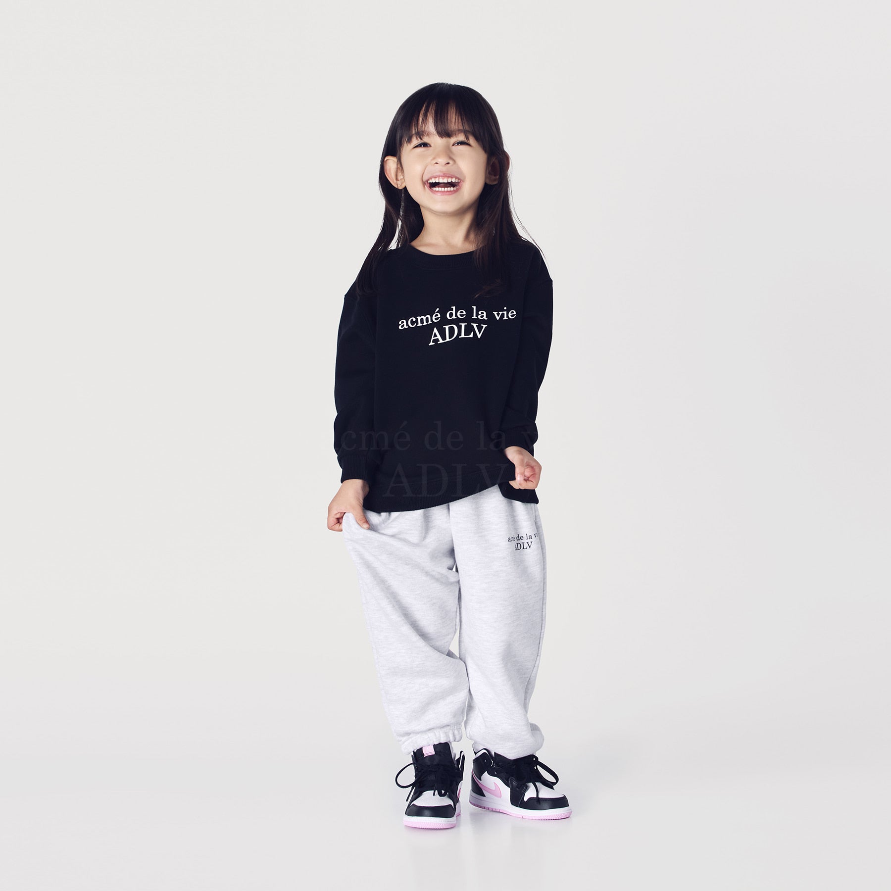 スウェット・トレーナー ACME DE LA VIE BELLY COLLAGE LOGO SWEATSHIRT acme de la vie