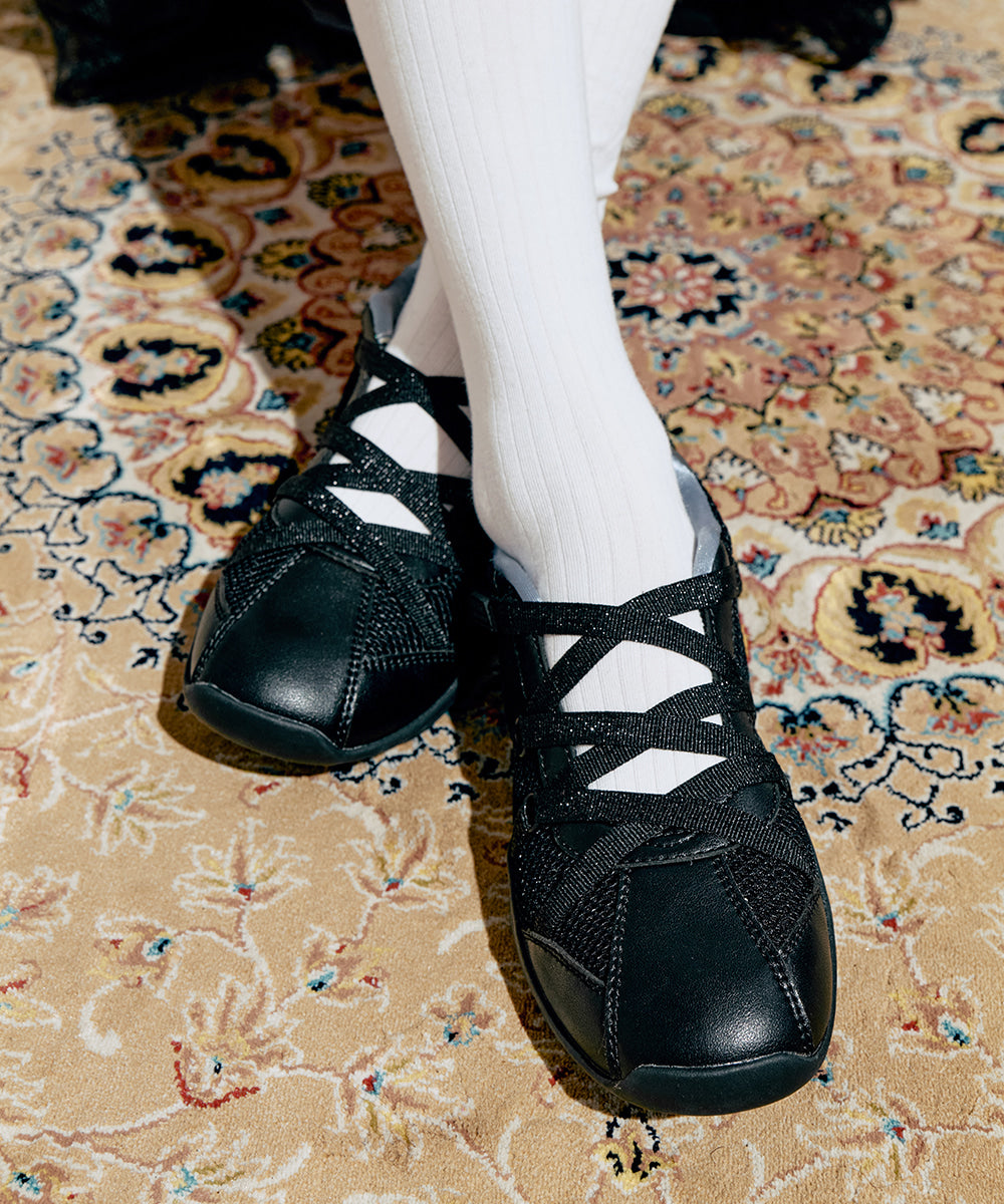 ROCKFISH ZANE X-STRAP SNEAKERS - BLACK – SeoulSeoul