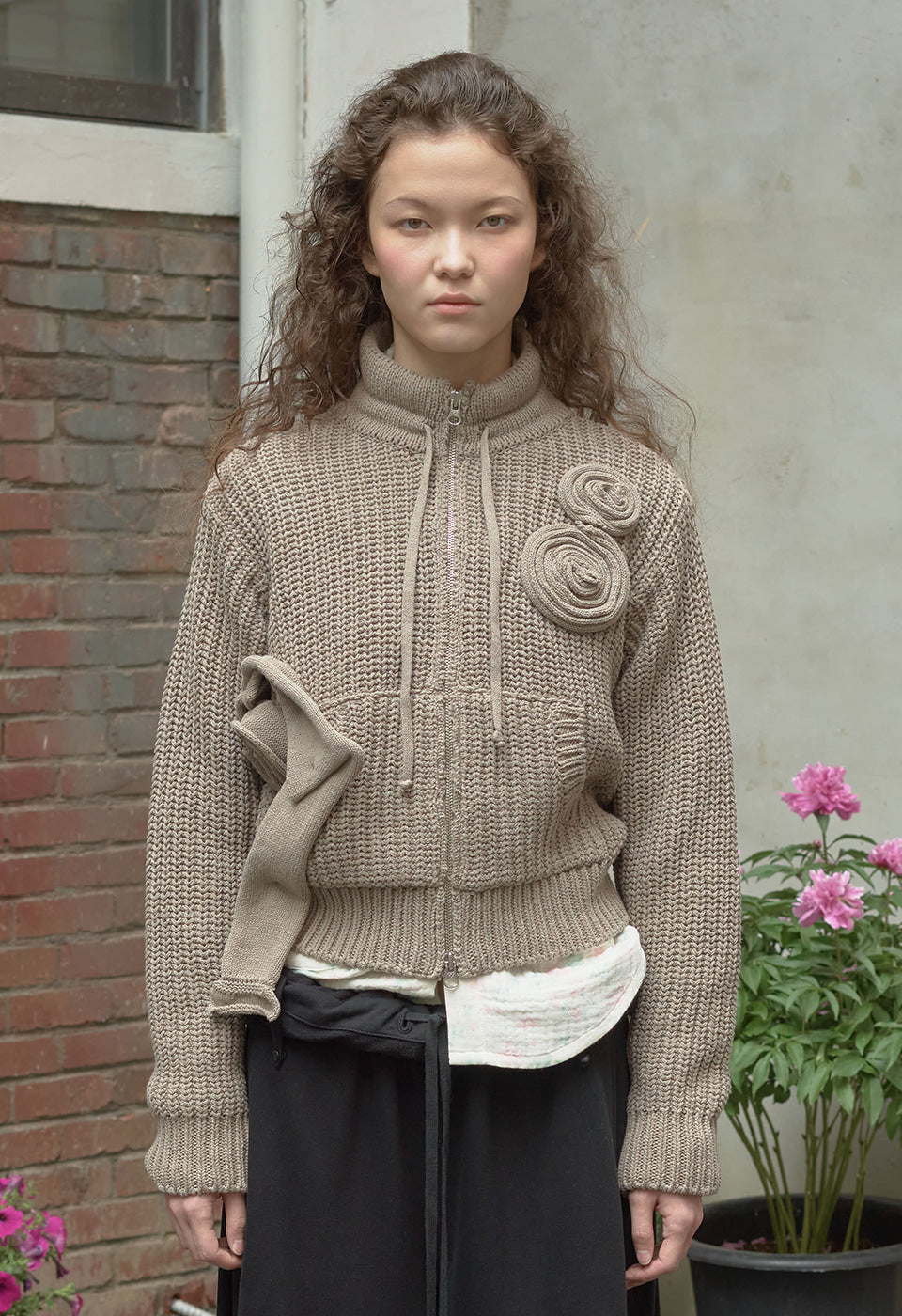 OPEN YY APPLIQUÉ KNIT ZIPUP JACKET, KHAKI – SeoulSeoul