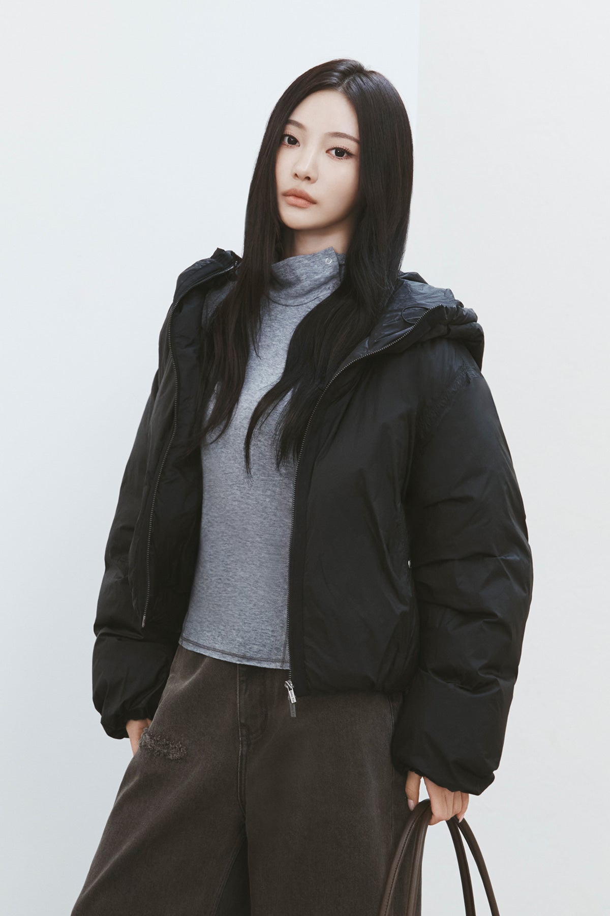MATIN KIM BACK LOGO HOODY SHORT DOWN JUMPER IN BLACK – SeoulSeoul
