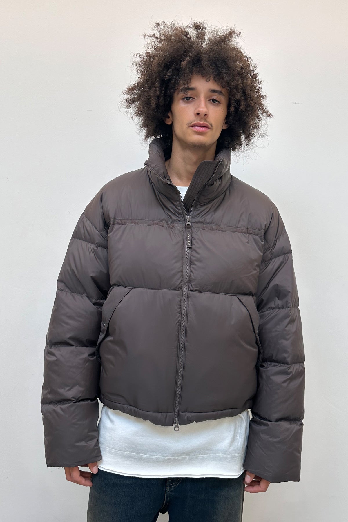 ダウンジャケット Matin Kim::LOGO TAPING PUFFER DOWN JUMPER:L[RESALE] MATIN KIM LOGO TAPING PUFFER DOWN JUMPER FOR MEN IN DARK