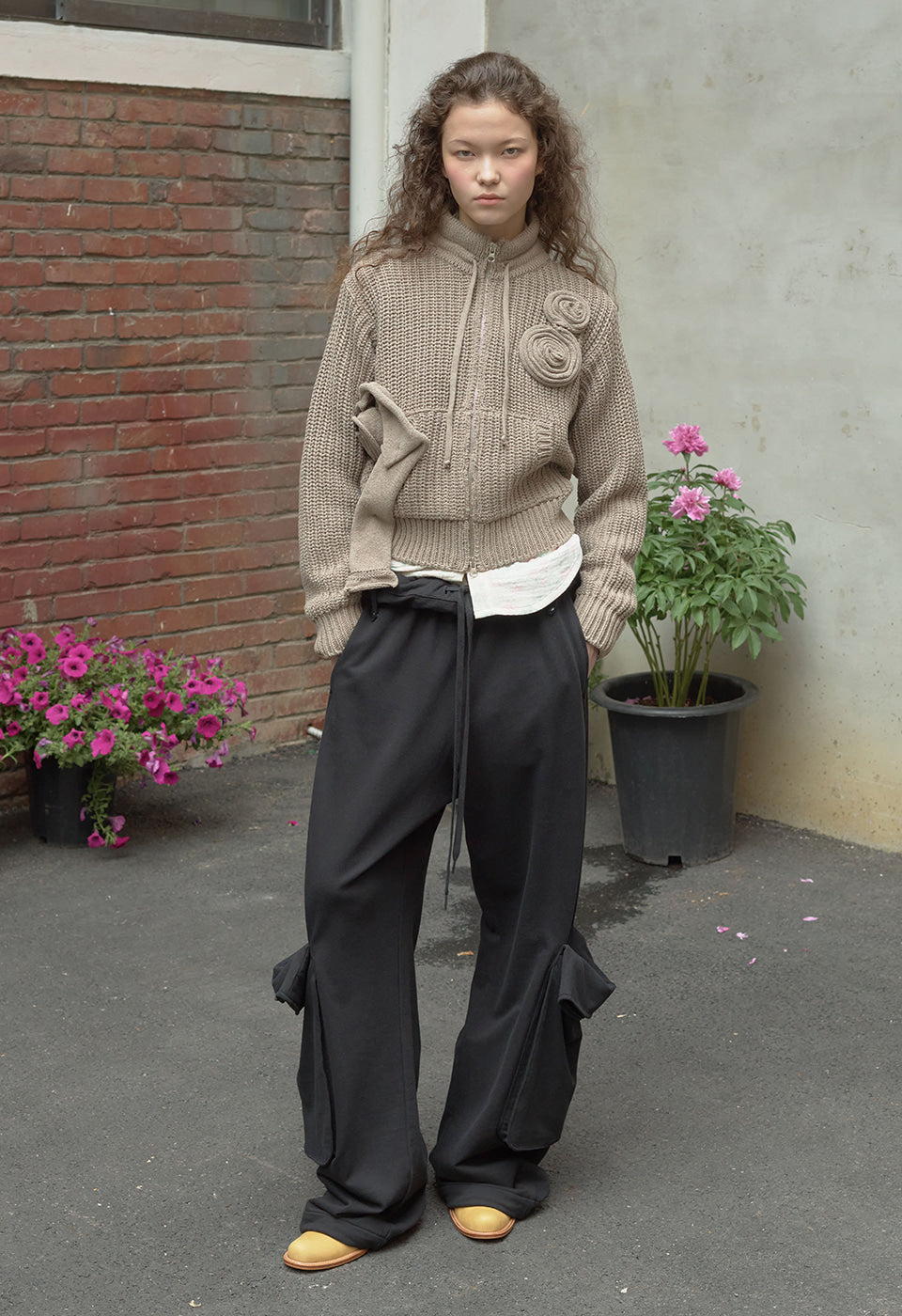 OPEN YY APPLIQUÉ KNIT ZIPUP JACKET, KHAKI – SeoulSeoul