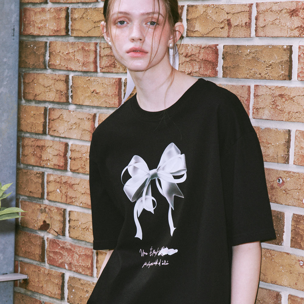 ◆RONRON◆ DOUBLE RIBBON OVER FIT T SHIRT BLACK RONRON DOUBLE RIBBON OVER FIT T SHIRT BLACK – SeoulSeoul