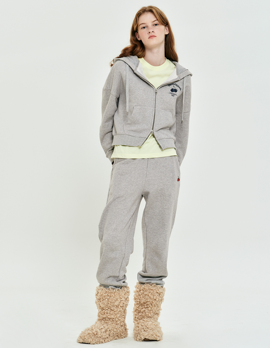 KIRSH CHERRY ARCH CROP HOODIE ZIP UP – SeoulSeoul