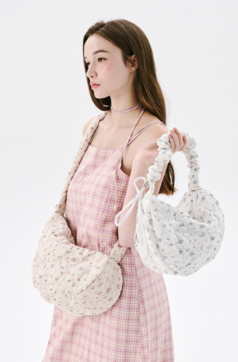 バッグ CARLYN CARLYN FLOWER COZY PINK – SeoulSeoul