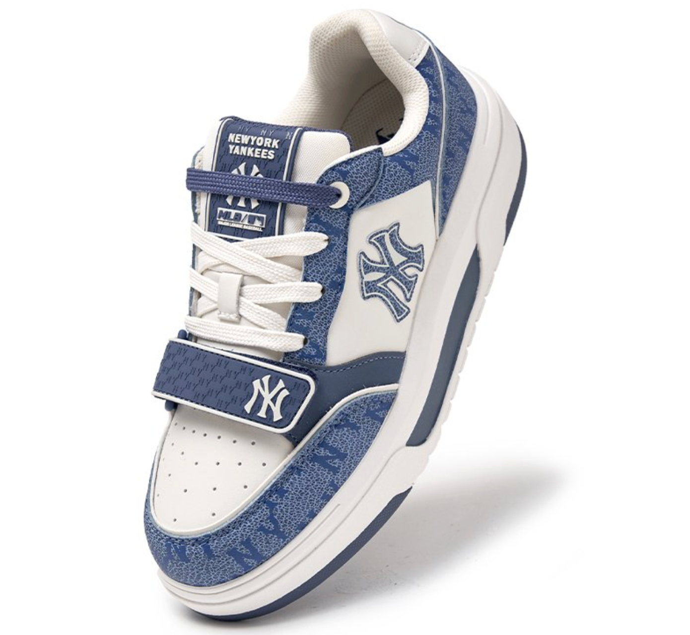 MLB CHUNKY LINER POCKET MONOGRAM NY YANKEES SNEAKER (NAVY