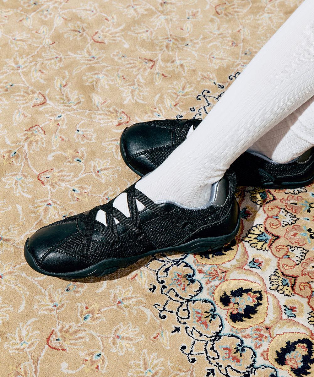 ROCKFISH ZANE X-STRAP SNEAKERS - BLACK – SeoulSeoul