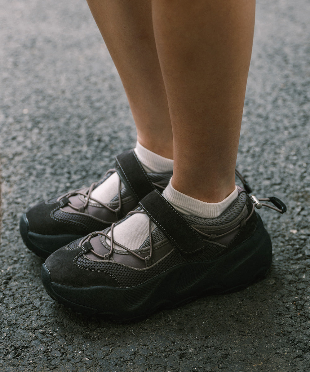 ROCKFISH BRYN VELCRO SNEAKERS V2 - CHARCOAL – SeoulSeoul
