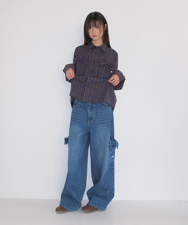 RONRON RIBBON POCKET CARGO DENIM PANTS MEDIUM BLUE – SeoulSeoul RONRON RIBBON POCKET CARGO DENIM PANTS MEDIUM BLUE – SeoulSeoul