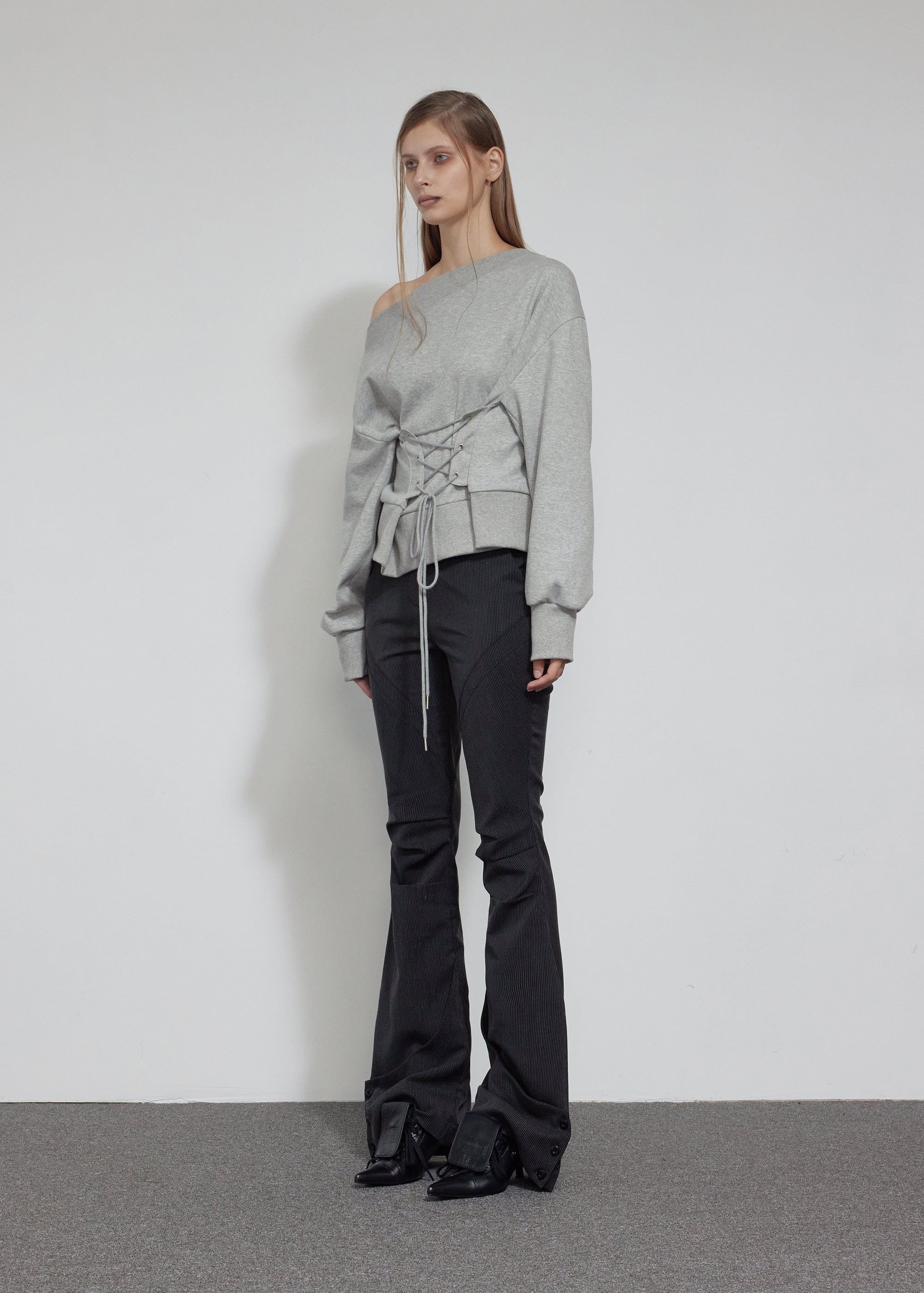 BOHEMSEO CORSET SWEATSHIRT, MELANGE GRAY – SeoulSeoul