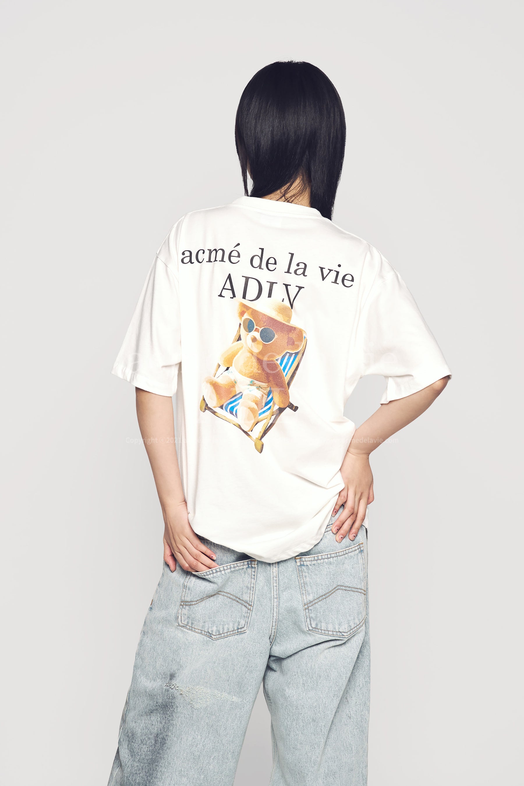 acmé de la vie ADLV BEACH BEAR SHORT SLEEVE T-SHIRT CREAM