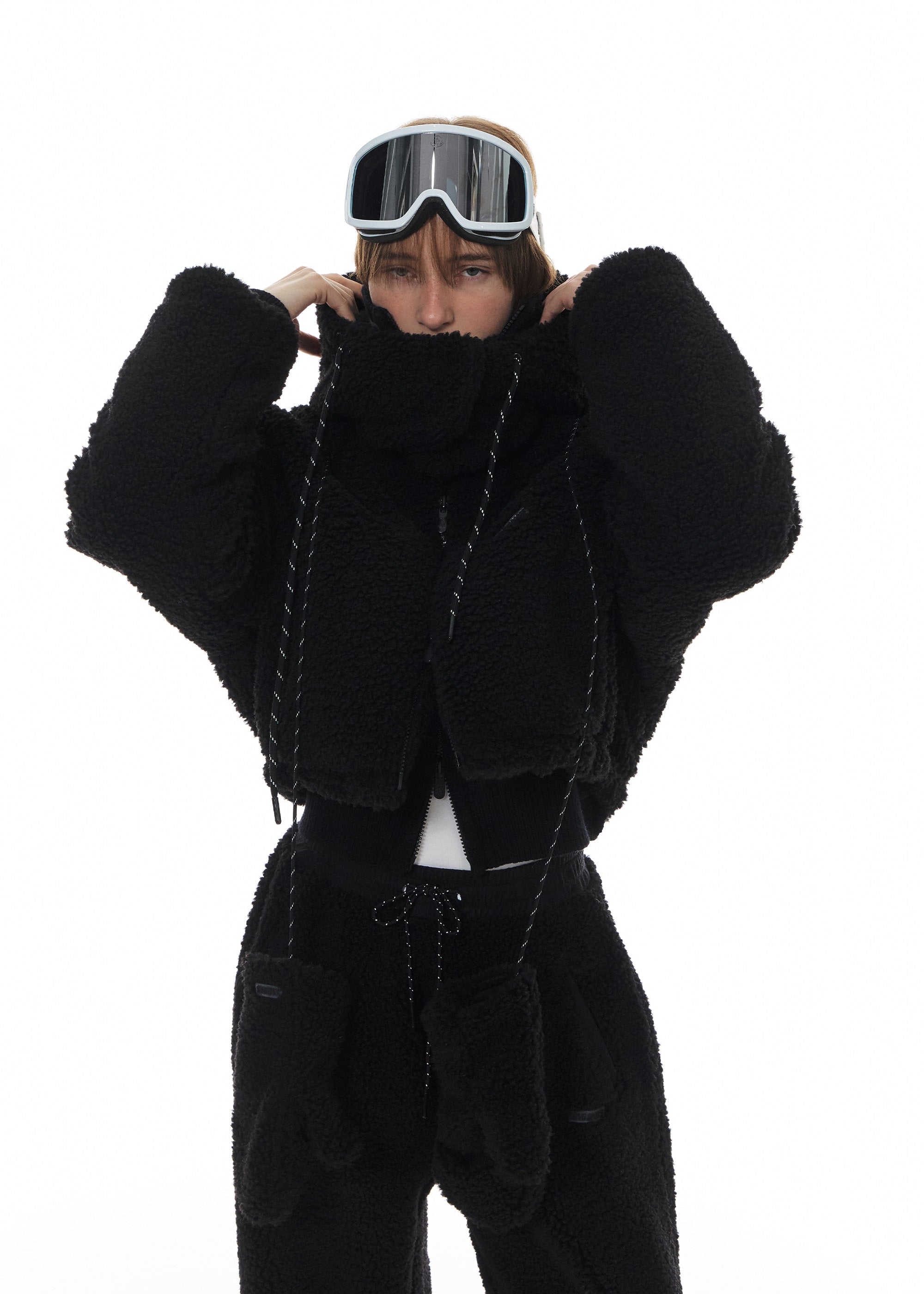 ★24-25WT新作★GROVE★LAVISH FLEECE JACKET&GLOVES SET GROVE LAVISH FLEECE JACKET&GLOVES SET – SeoulSeoul