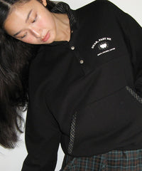 RONRON CHECK DETAIL HALF SNAP SWEAT ANORAK BLACK