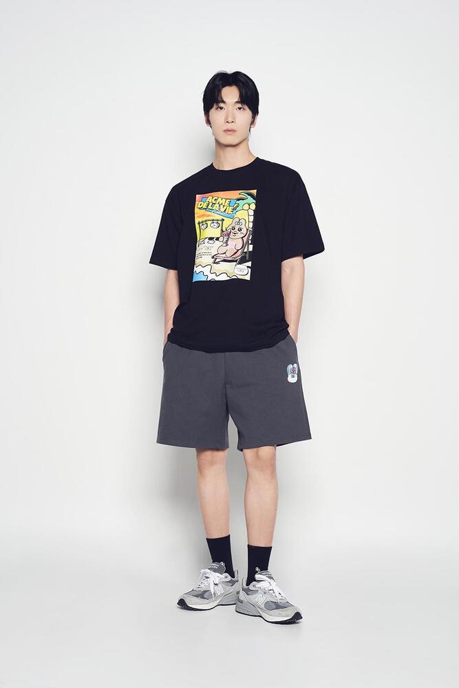 【ADLV】 SEASIDE RESORT OPANCHU USAGI SHORT SLEEVE T-SHIRT ADLV SEASIDE RESORT OPANCHU USAGI SHORT SLEEVE T-SHIRT BLACK