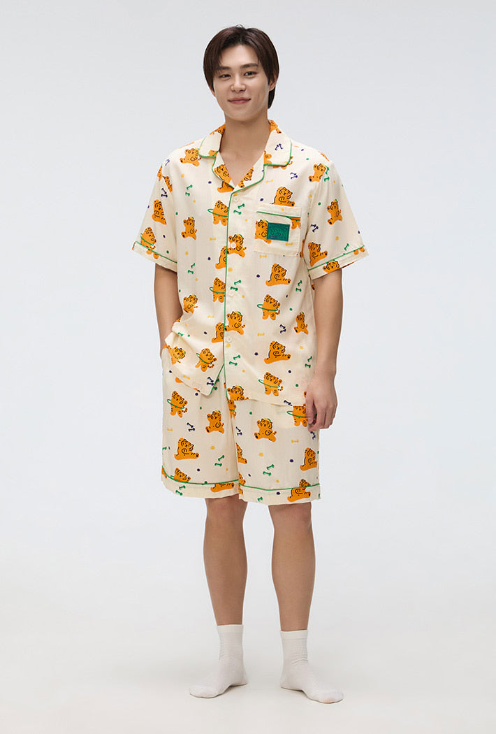 ★SPAO★ Mujik Tiger Mujik Tiger Short Sleeve Pajamas IVORY SPAO x Mujik Tiger Short Sleeve Pajamas IVORY – SeoulSeoul