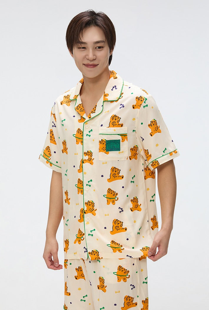 ★ SPAO★ Mujik Tiger Mujik Tiger Short Sleeve Pajamas IVOR SPAO x Mujik Tiger Short Sleeve Pajamas IVORY – SeoulSeoul