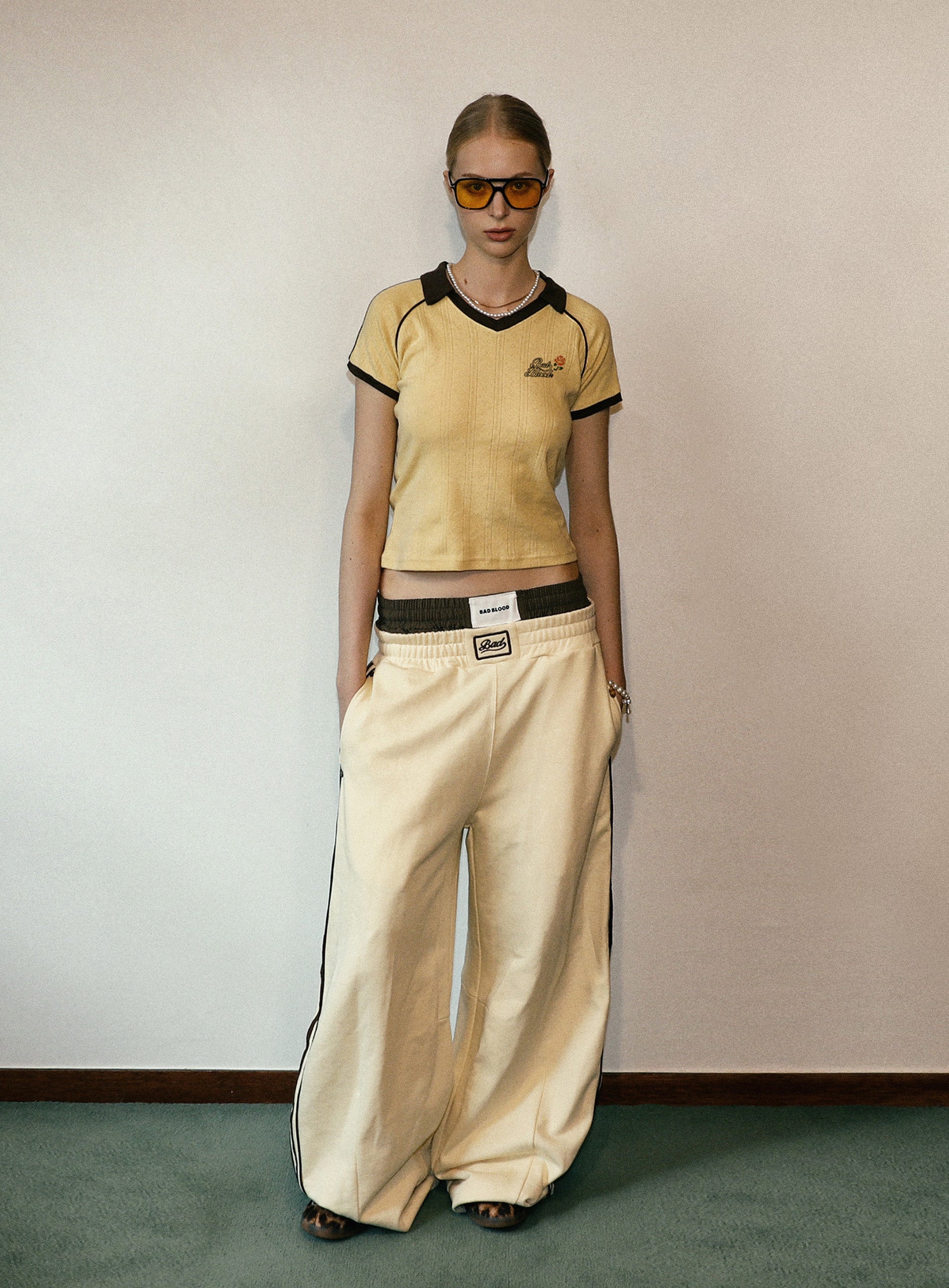 ◎BADBLOOD◎ Billy 2 Way Curved Jogger Trousers Banana Milk BAD BLOOD Billy 2 Way Curved Jogger Trousers - Banana Milk
