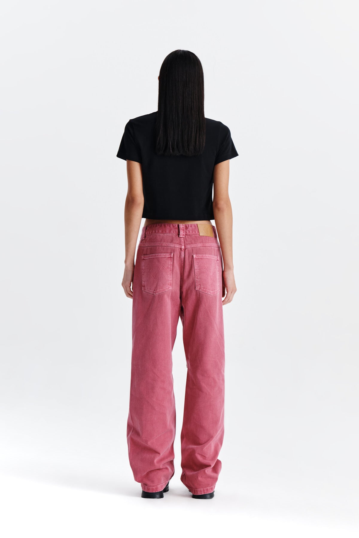 デニム・ジーパン [MATINKIM]side point color denim pants for women in pink MATIN KIM SIDE POINT COLOR DENIM PANTS FOR WOMEN IN PINK