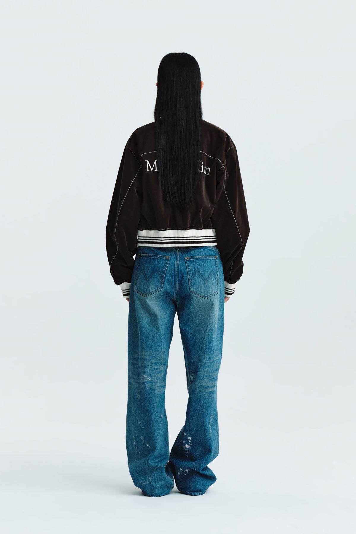 ブルゾン [MATINKIM]coating stadium jumper for women in dark brown MATIN KIM COATING STADIUM JUMPER FOR WOMEN IN DARK BROWN