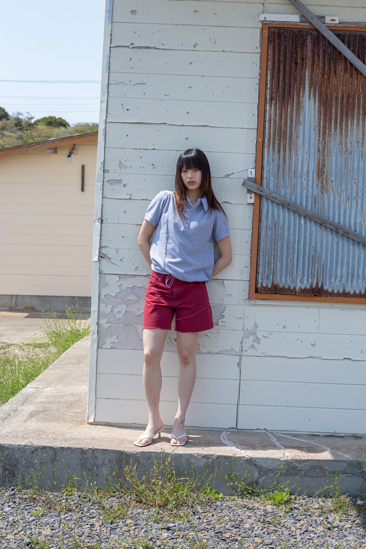 MATIN KIM CUT LINE POINT DENIM SHORTS IN RED – SeoulSeoul