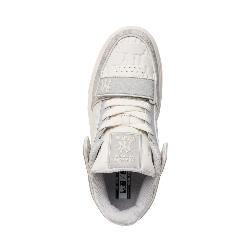 MLB CHUNKY LINER MID CLASSIC MONOGRAM NY SNEAKER (GREY