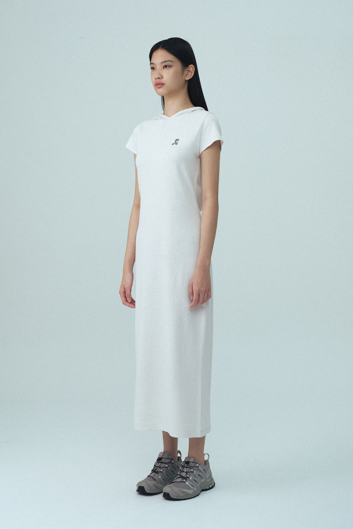 【Rest&Recreation】韓国人気★ HOOD MAXI DRESS HOOD MAXI DRESS - LIGHT BEIGE – SeoulSeoul