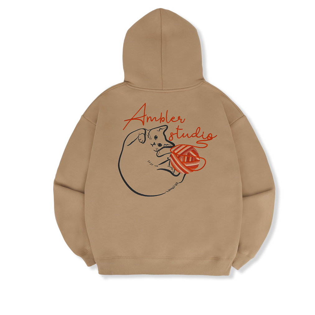 Tシャツ・カットソー +AMBLER+ A stray cat embroidery unisex hooded t-shirt oatmea AMBLER A Stray Cat Embroidered Hoodie – SeoulSeoul