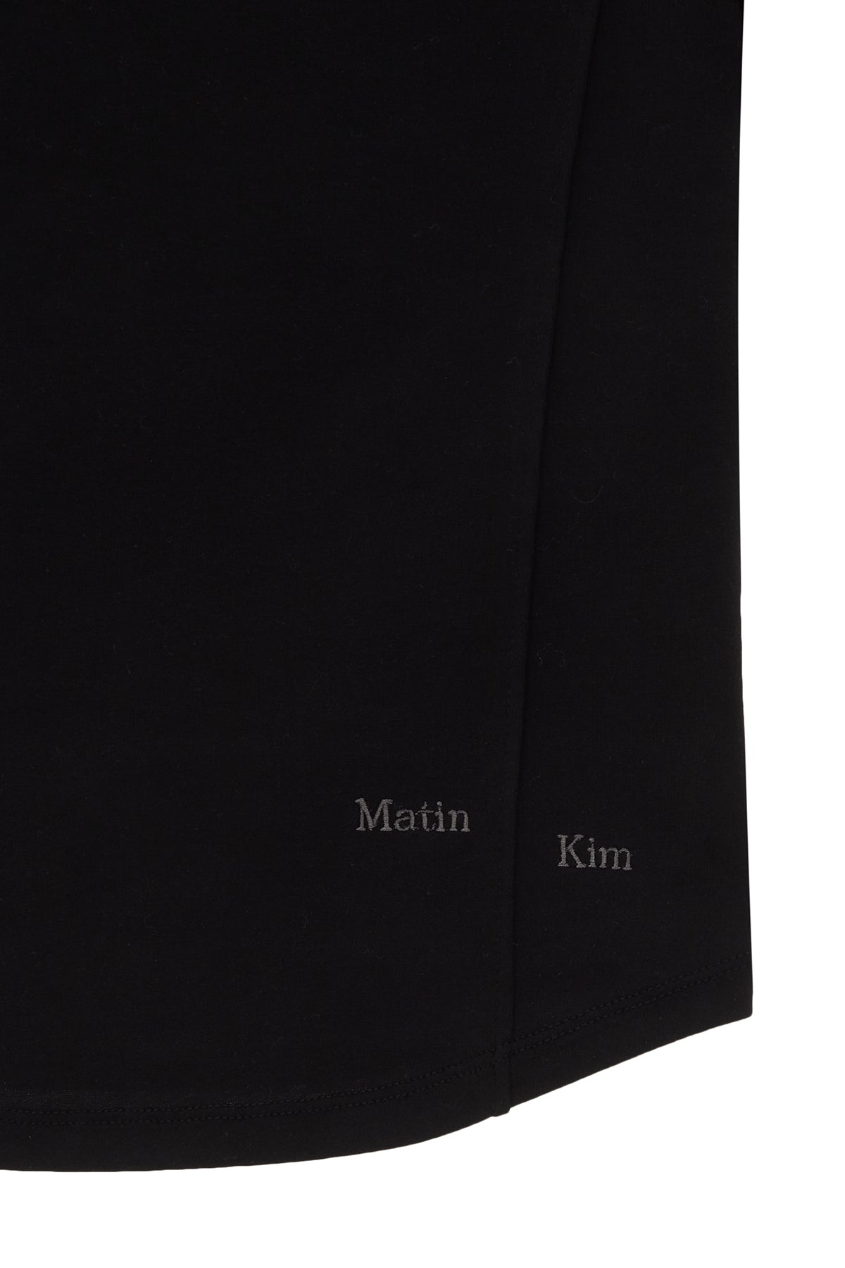 Matin Kim☆SLIM LINE HALF TOP SLIM LINE HALF TOP IN BLACK – Matin Kim