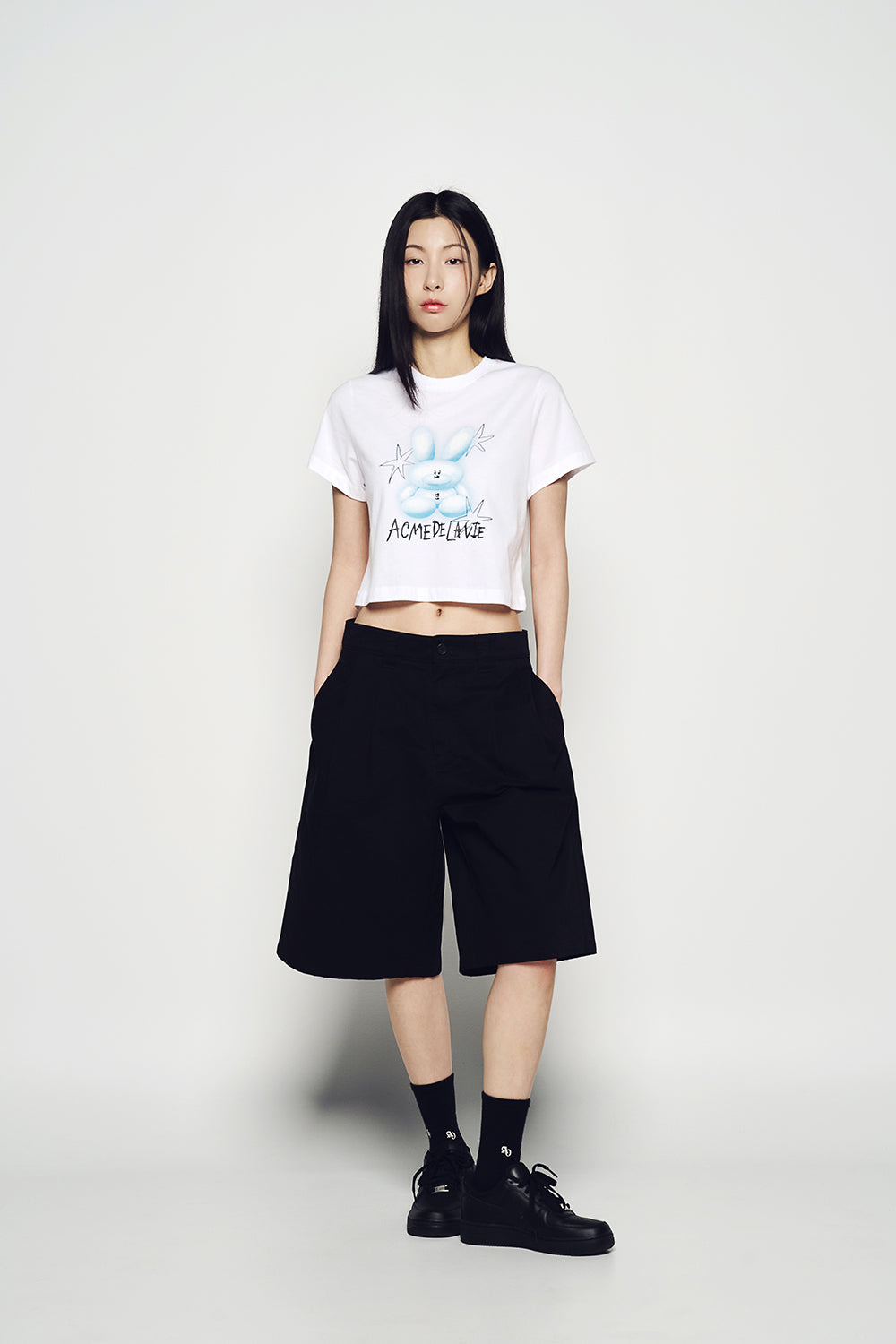 【ADLV】 WOMAN ROUND SPRAY RABBIT CROP SHORT SLEEVE T-SHIRT acmé de la vie ADLV WOMAN ROUND SPRAY RABBIT CROP SHORT