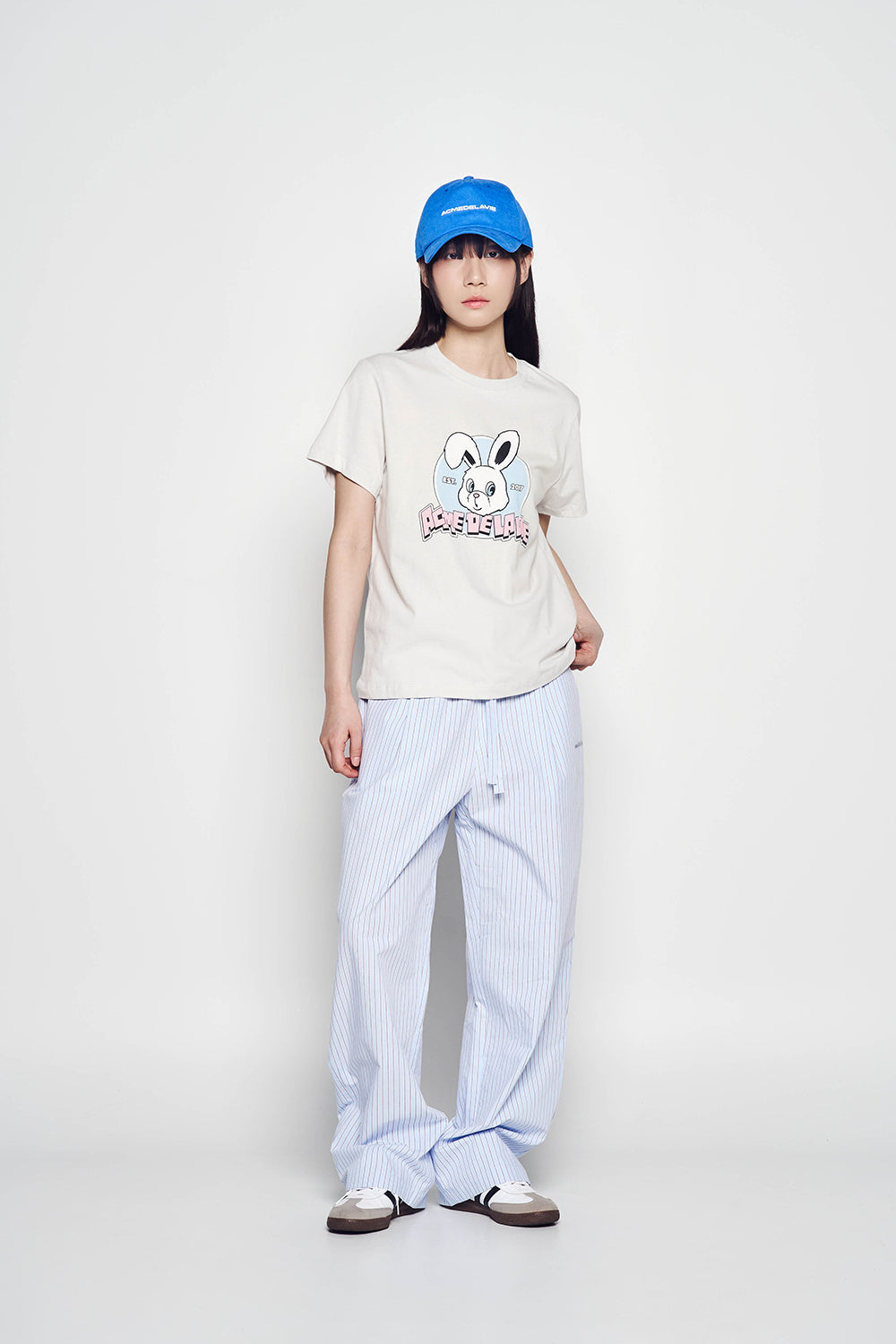 【ADLV】 WOMAN NINETIES RETRO BUNNY SHORT SLEEVE T-SHIRT acmé de la vie ADLV WOMAN NINETIES RETRO BUNNY SHORT SLEEVE