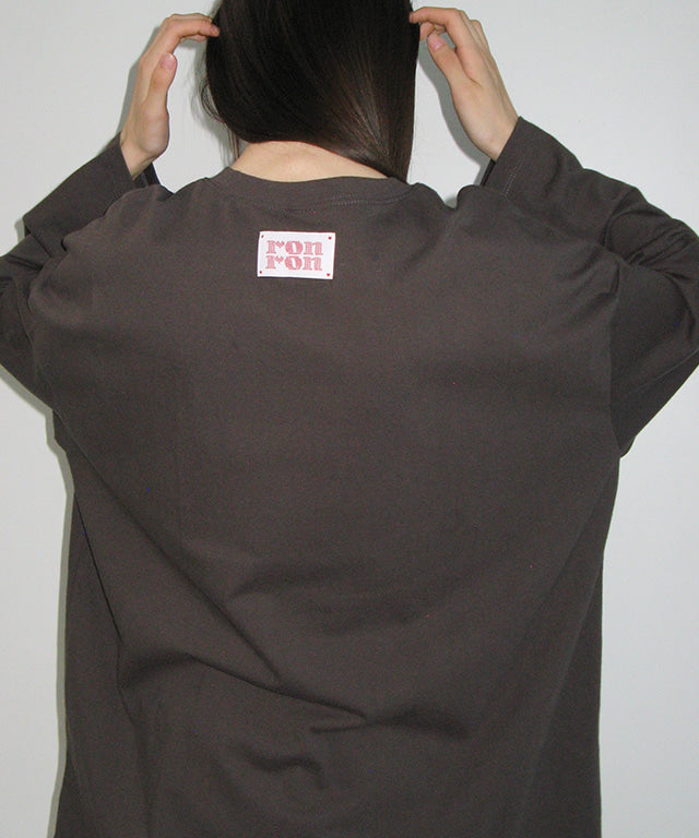 RONRON VINTAGE HEART MUSIC OVER FIT LONG SLEEVE CHARCOAL RONRON VINTAGE HEART MUSIC OVER FIT LONG SLEEVE CHARCOAL